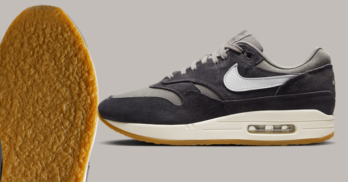 Graue Details auf dem AM1 Crepe „Soft Grey“